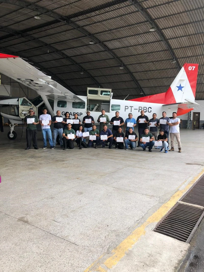 Escola de aviação em Recife
